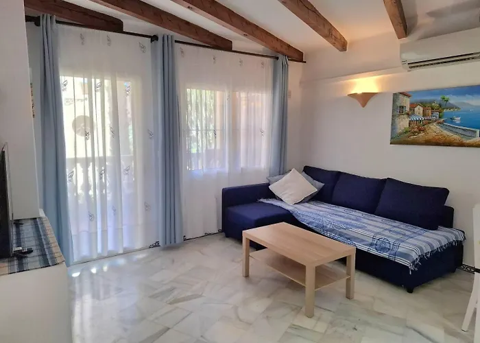 Oasis - Near Locos Lägenhet