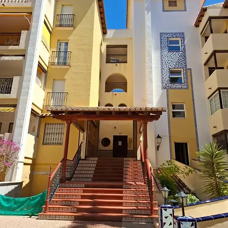 Oasis - Near Locos * 또레비에하