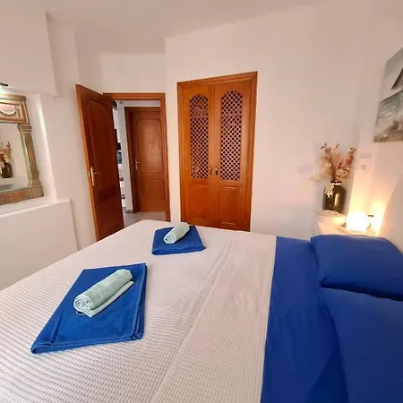 Oasis - Near Locos *